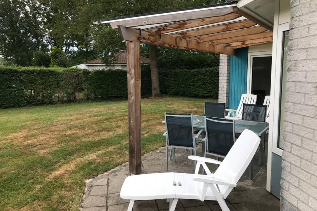 Rustig Gelegen Bungalow In Mooi Havelte Exterior foto
